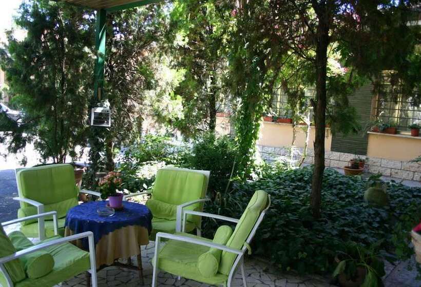 ホテル Elefante Bianco