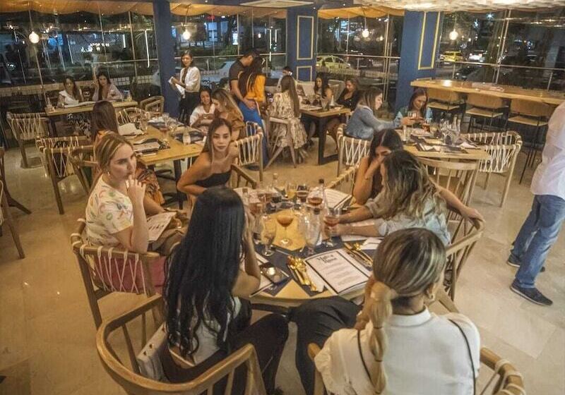 هتل Estancia Chipichape Cali