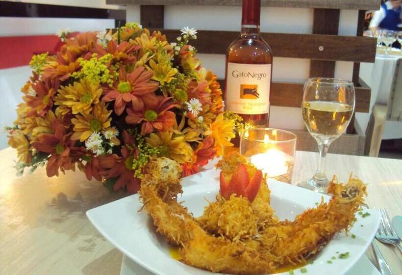 בית מלון כפרי Guaitipan Plaza