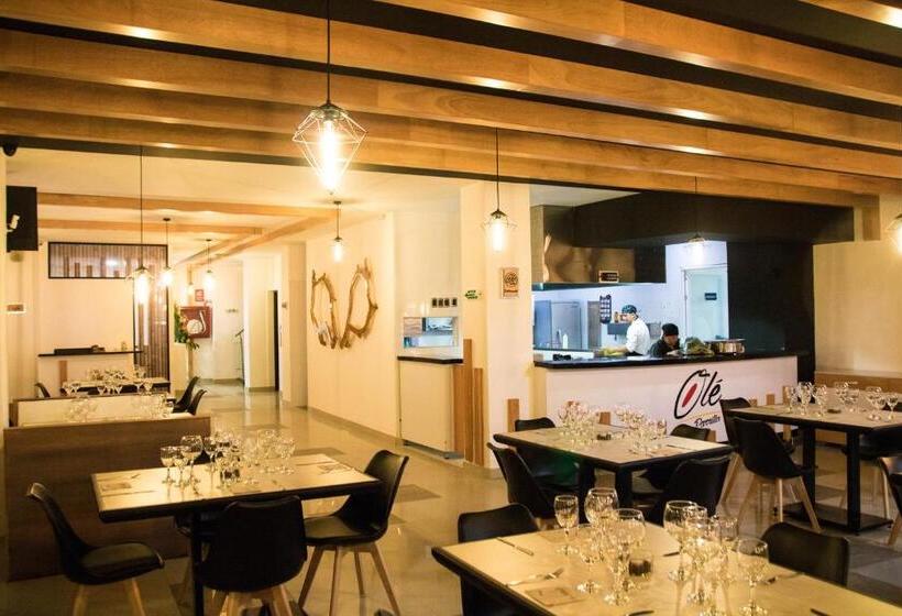 בית מלון כפרי Guaitipan Plaza