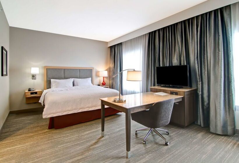 בית מלון כפרי Hampton Inn & Suites By Hilton Grande Prairie