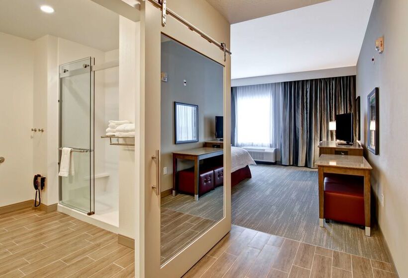 فندق Hampton Inn & Suites By Hilton Grande Prairie