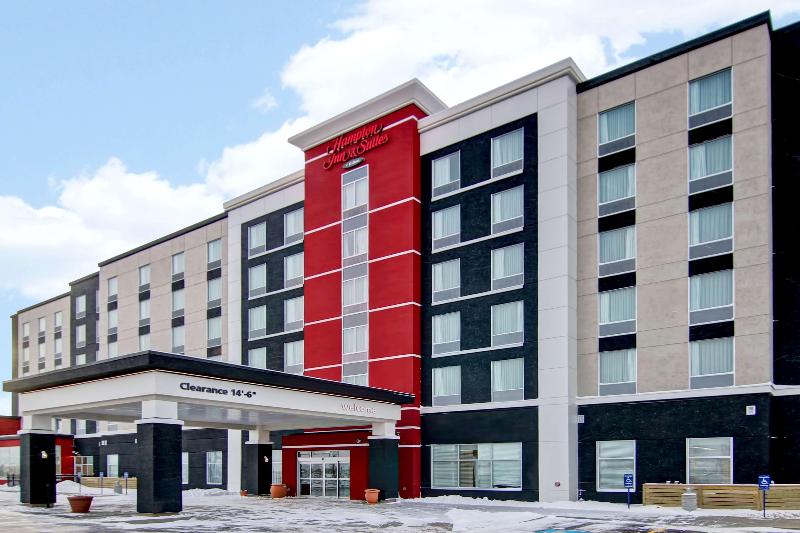 호텔 Hampton Inn & Suites By Hilton Grande Prairie