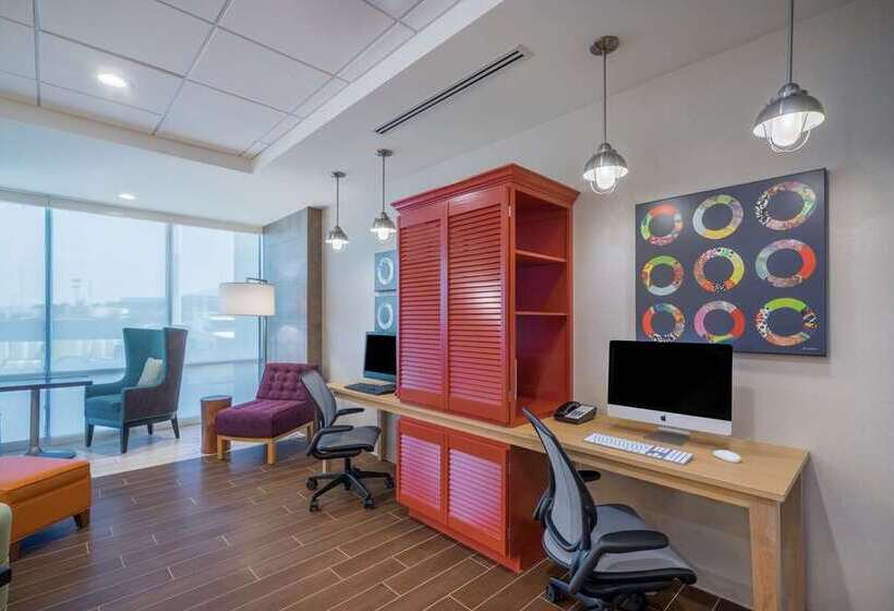 Отель Home2 Suites By Hilton Bowling Green