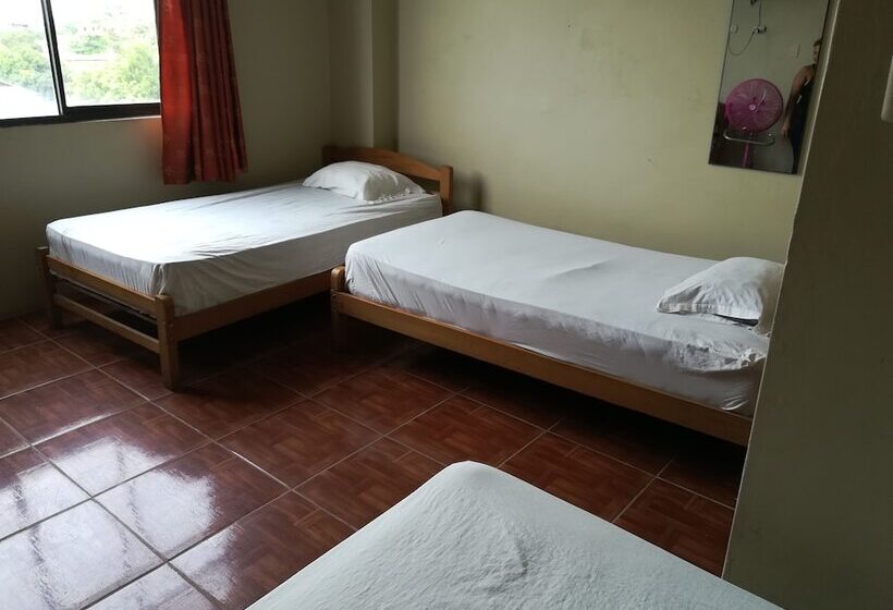 هتل Hospedaje El Emperador