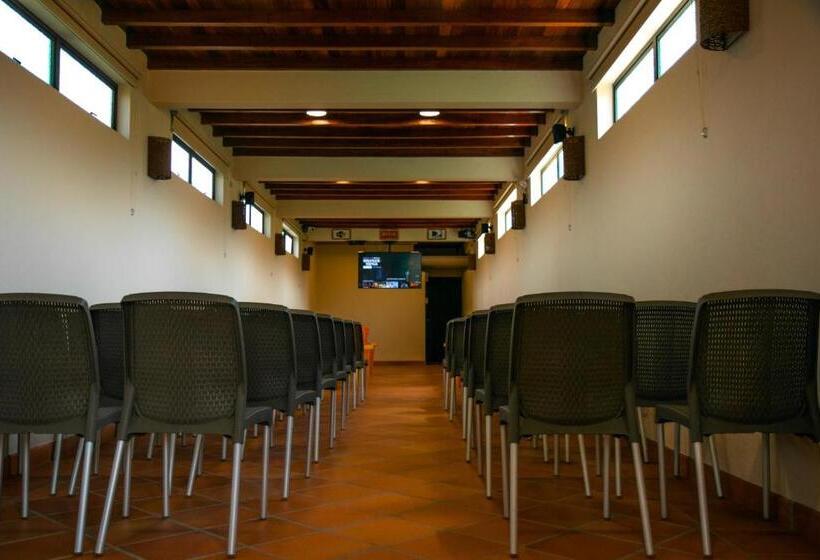 Отель Hosteria Tonusco Campestre