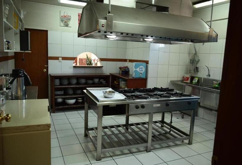 هتل Incasol, Feliz Año 2025 Que Las Estrellas Iluminen Cada Uno De Tus Viajes Este Año