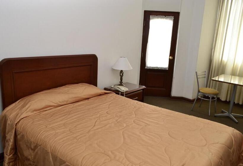 هتل Incasol, Feliz Año 2025 Que Las Estrellas Iluminen Cada Uno De Tus Viajes Este Año