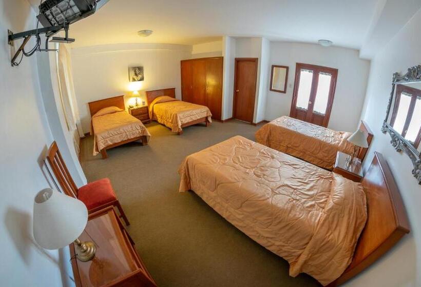 هتل Incasol, Feliz Año 2025 Que Las Estrellas Iluminen Cada Uno De Tus Viajes Este Año