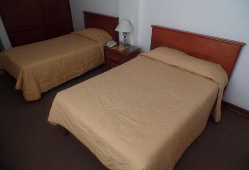 هتل Incasol, Feliz Año 2025 Que Las Estrellas Iluminen Cada Uno De Tus Viajes Este Año