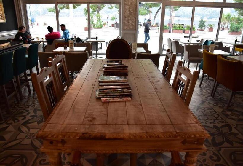 בית מלון כפרי Iridanos