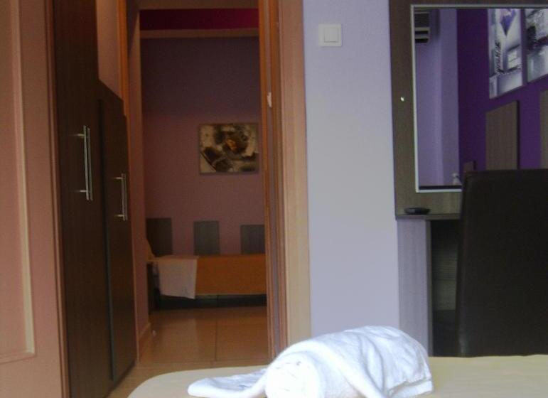 בית מלון כפרי Iridanos