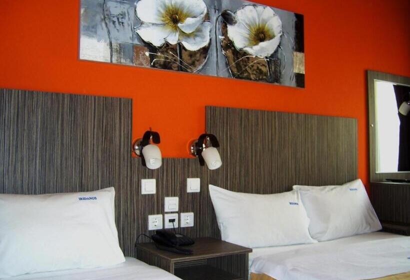 בית מלון כפרי Iridanos