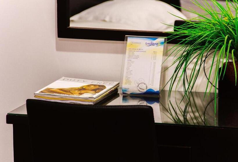 בית מלון כפרי La Ciudad