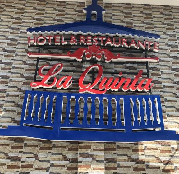 בית מלון כפרי Y Restaurante La Quinta