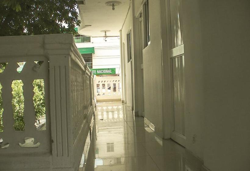 בית מלון כפרי Y Restaurante La Quinta