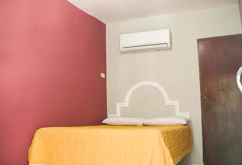 בית מלון כפרי Y Restaurante La Quinta