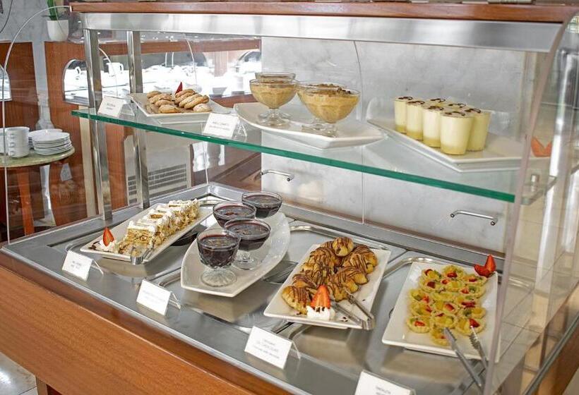 Отель Luxury Inkari