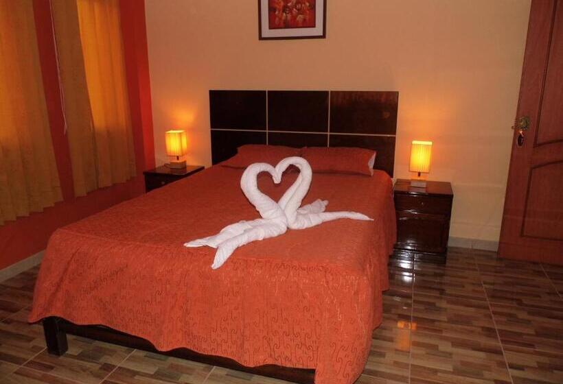 Отель Madison Suite