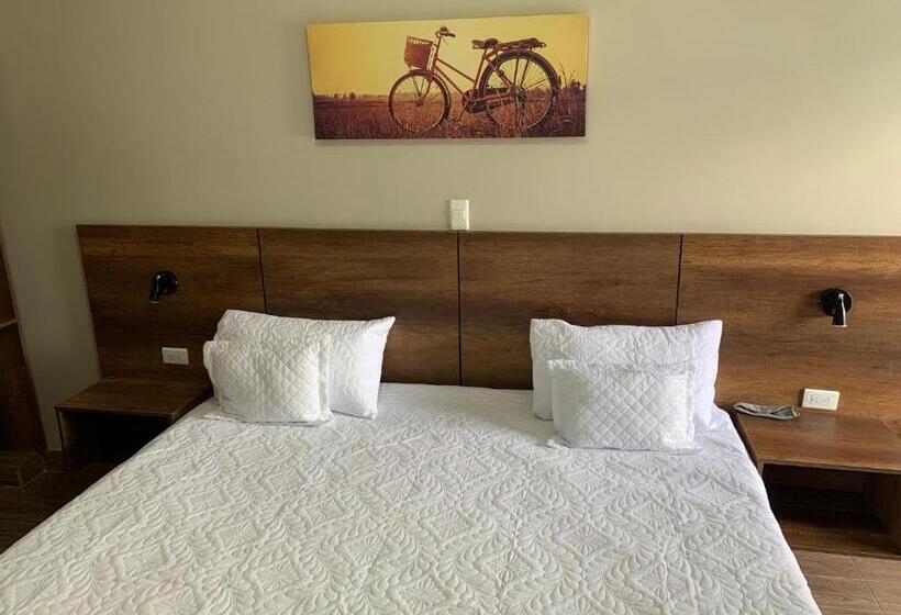 Отель Melgar Plaza