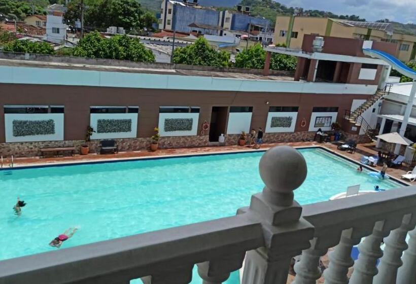 Отель Melgar Plaza