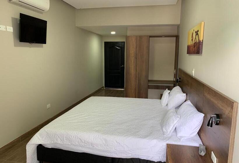 Отель Melgar Plaza