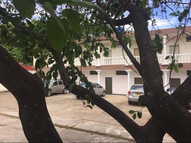 Отель Melgar Plaza