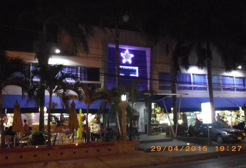 Mintaka Hotel + Lounge