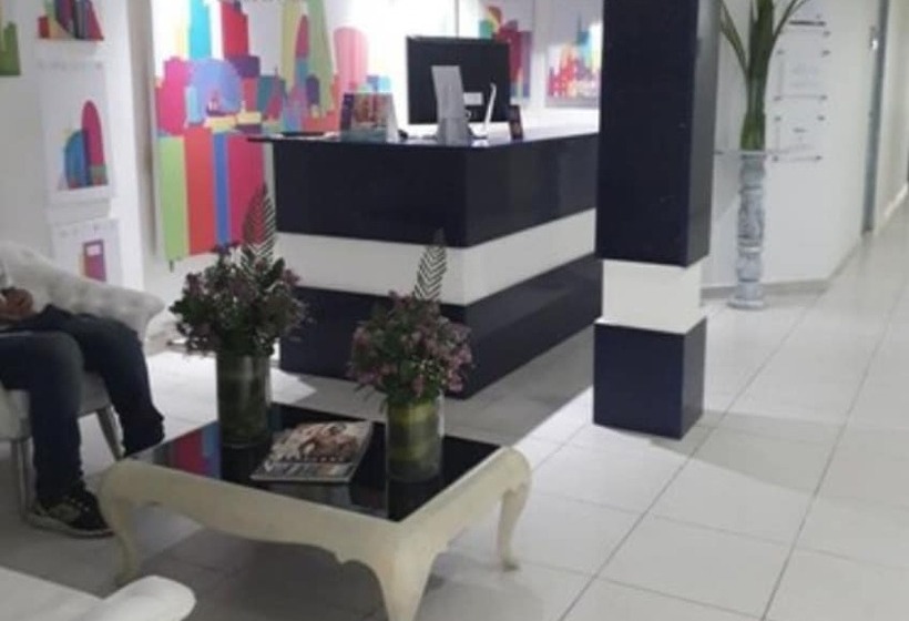 Mintaka Hotel + Lounge