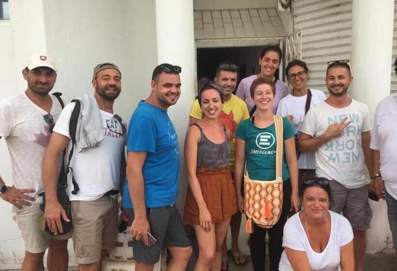 هتل Monaco De Riohacha