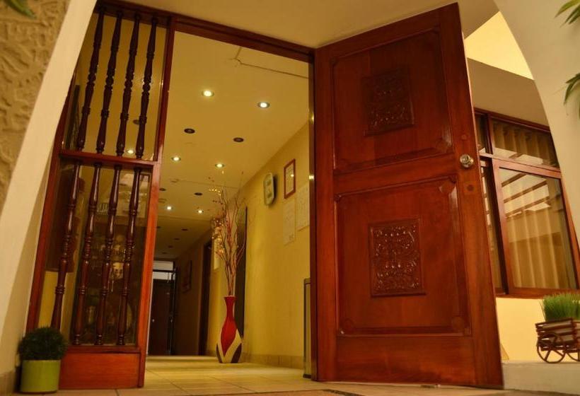 Monterrico Hotel Perú