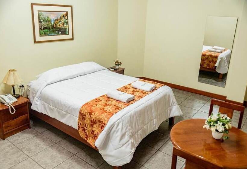 فندق Oro Verde & Suites