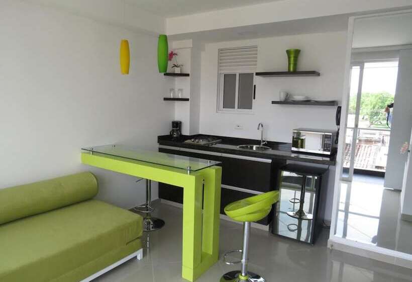 בית מלון כפרי Piaro In Suites