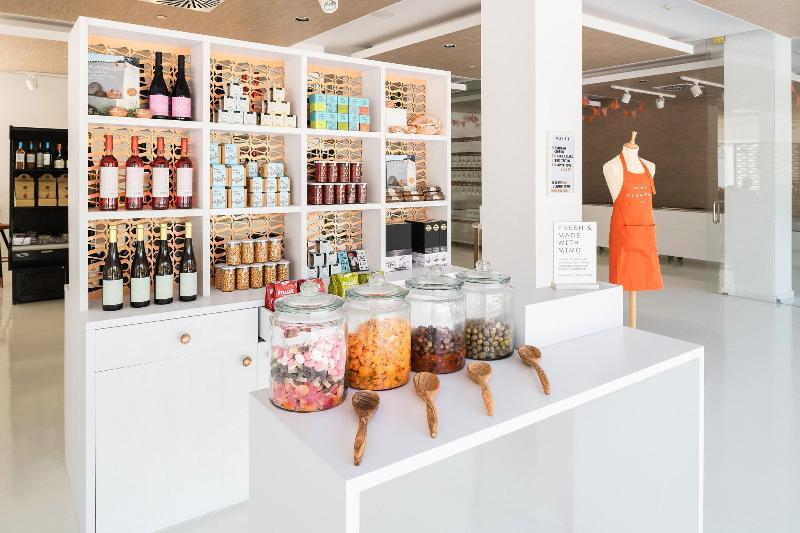 Отель Pine Cliffs Ocean Suites, A Luxury Collection Resort & Spa, Algarve