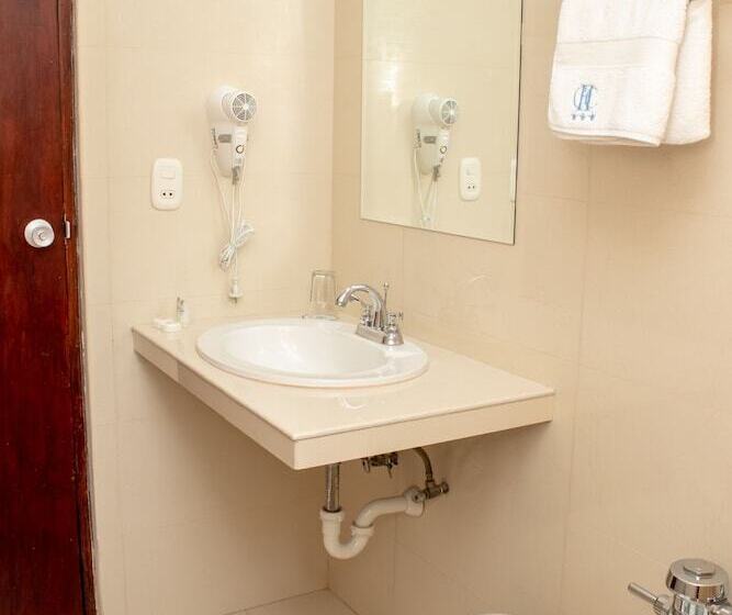 هتل Presidente Huancayo Asociado Casa Andina