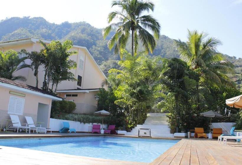 ホテル Presidente Selva