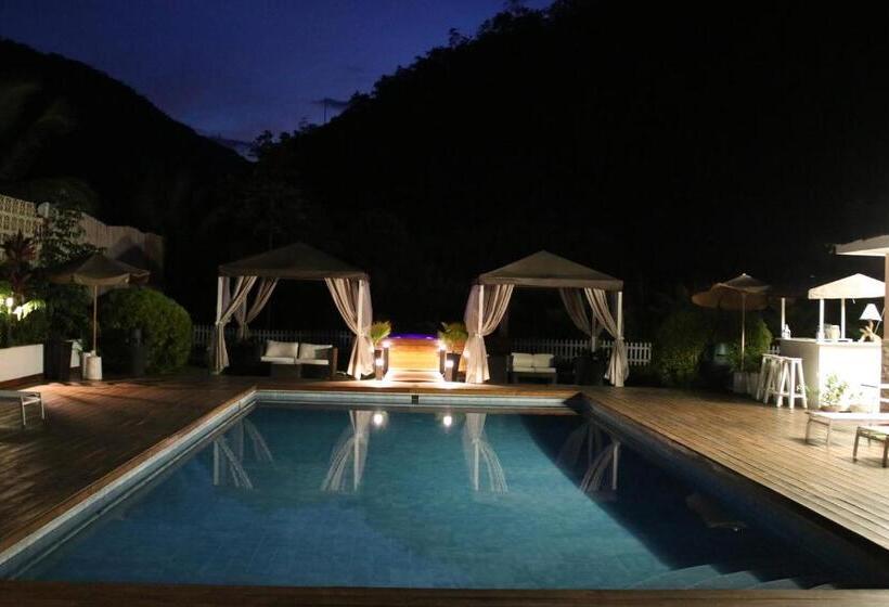 ホテル Presidente Selva