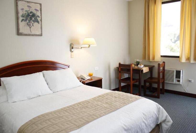 ホテル Presidente Selva