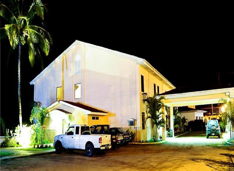 ホテル Presidente Selva