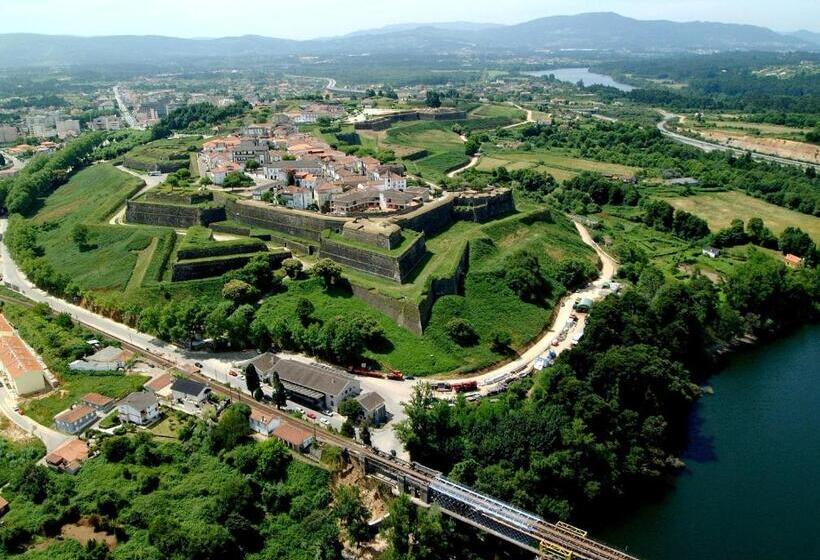 Отель Quinta Do Caminho, Al