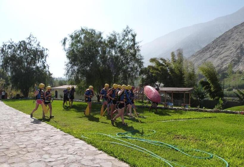 호텔 Rio Lindo Ecolodge