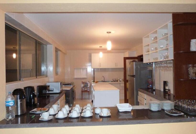 Отель Rio Lindo Ecolodge