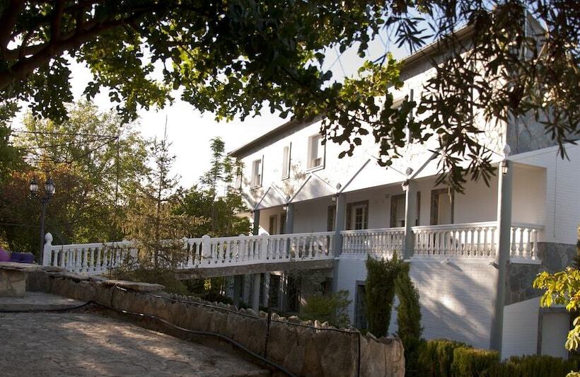 فندق ريفى Villa Ignacia B&b   Habitaciones Y Apartamentos En Plena Naturaleza