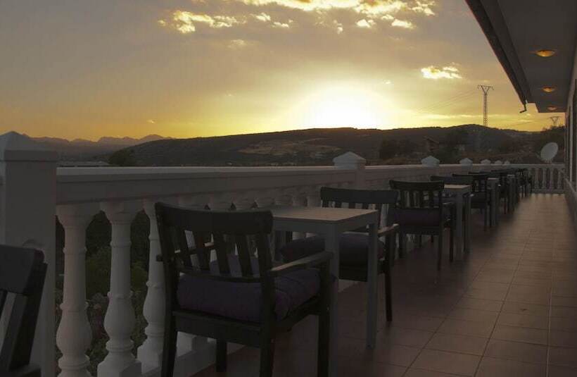 فندق ريفى Villa Ignacia B&b   Habitaciones Y Apartamentos En Plena Naturaleza