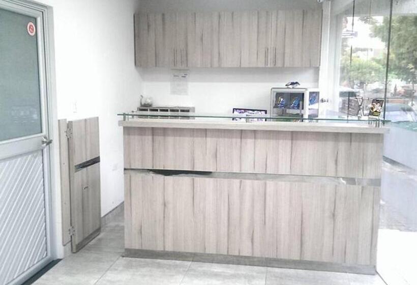 فندق Septima Avenida