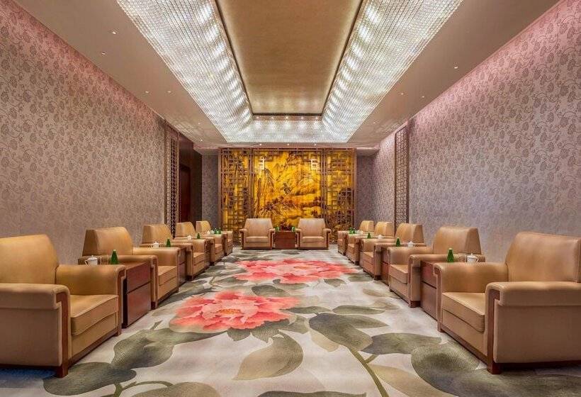 酒店 Sheraton Qingdao West Coast