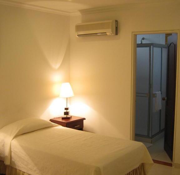 בית מלון כפרי Sol Dorado