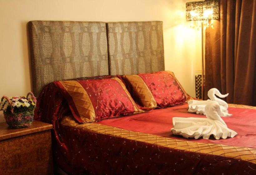 Отель Strogino Expo