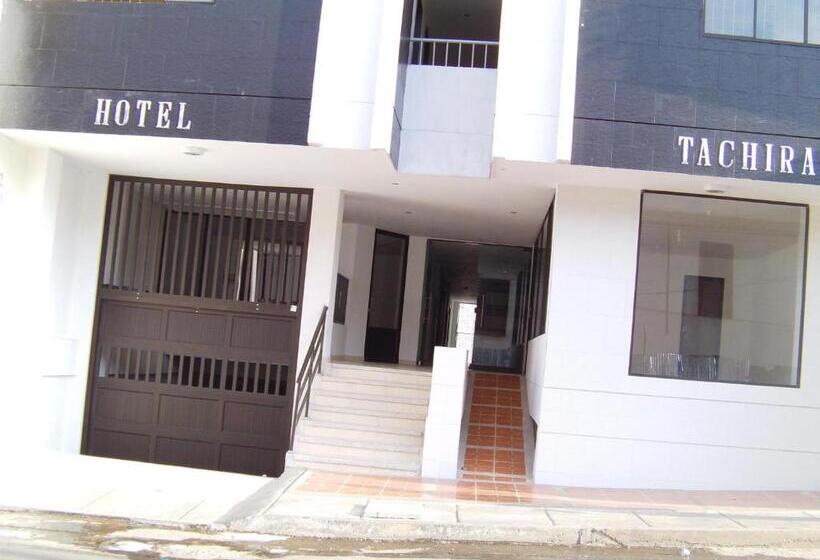 فندق Táchiras