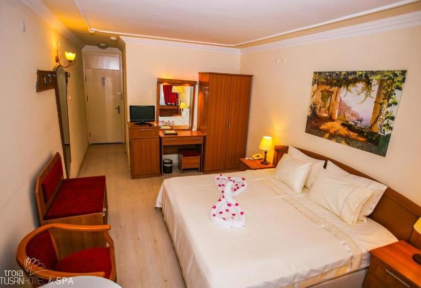 酒店 Troia Tusan